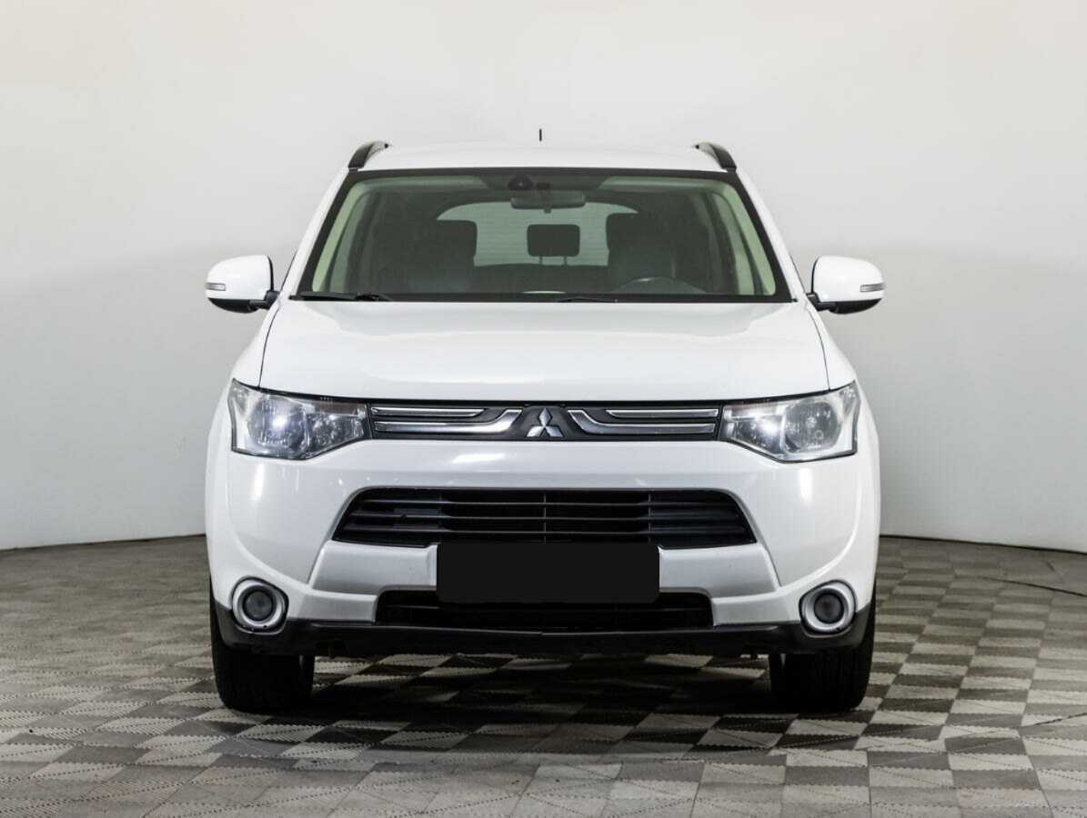 Mitsubishi Outlander б/у, 2014, Вариатор. Фото: #1