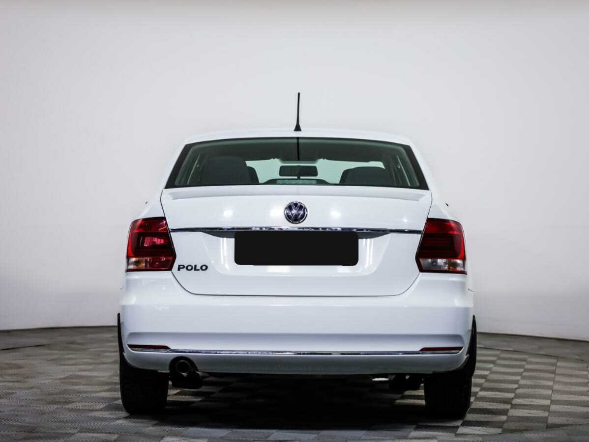 Volkswagen Polo б/у, 2016, Автоматическая. Фото: #4