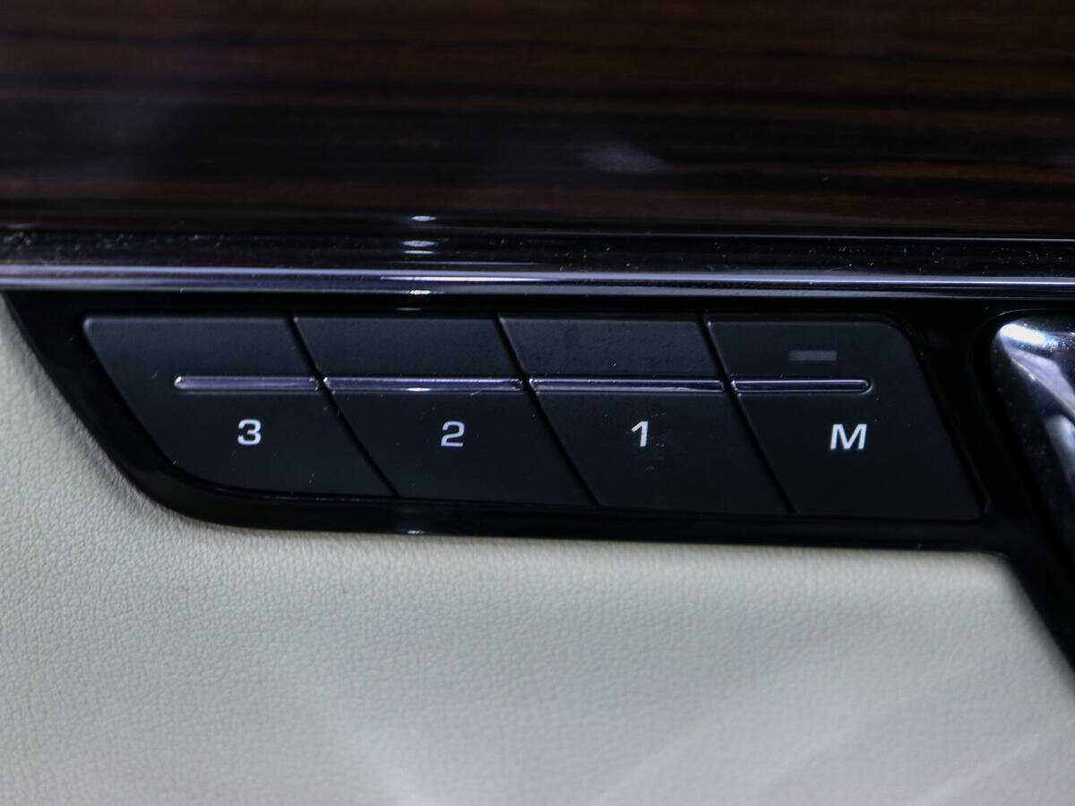 Jaguar XJ б/у, 2014, Автоматическая. Фото: #26