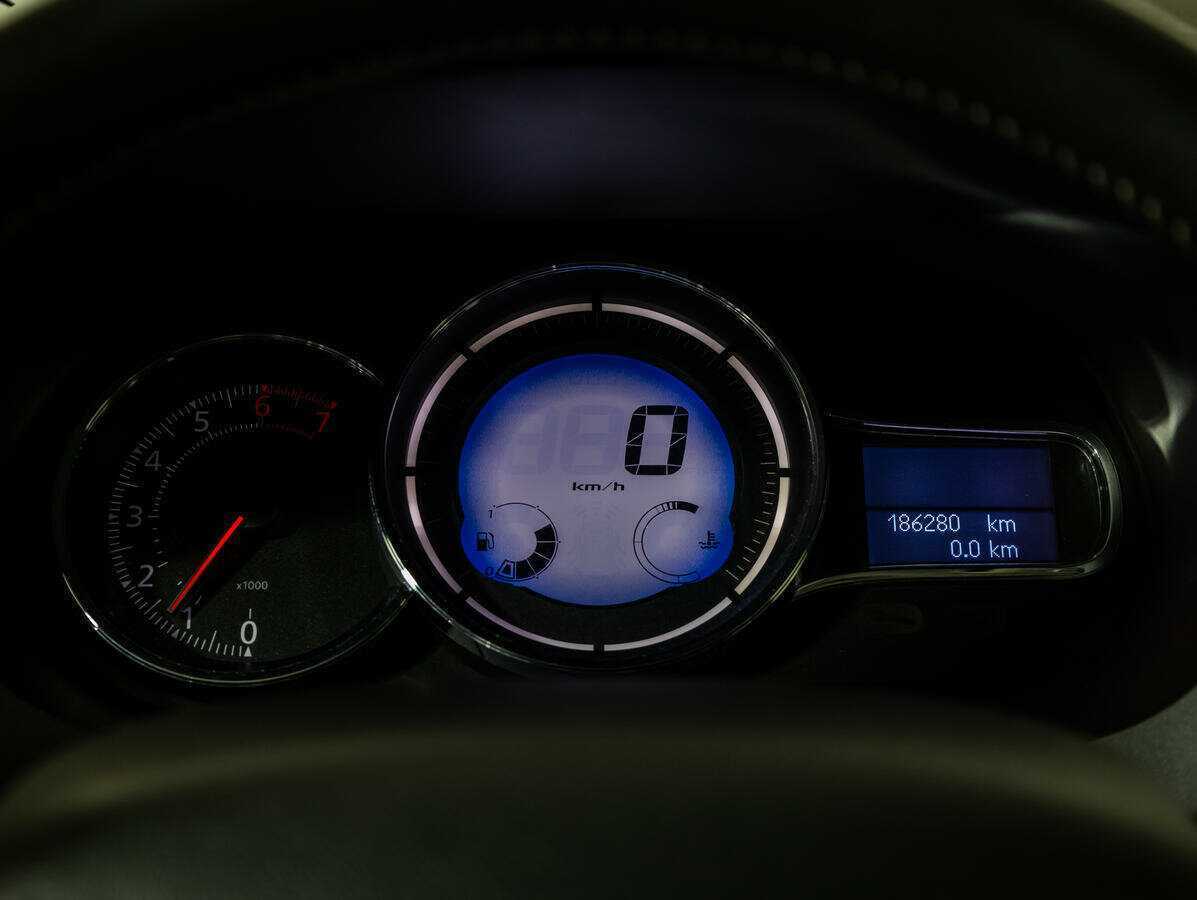 Рено Меган б/у, 2014, Механическая. Фото: #9