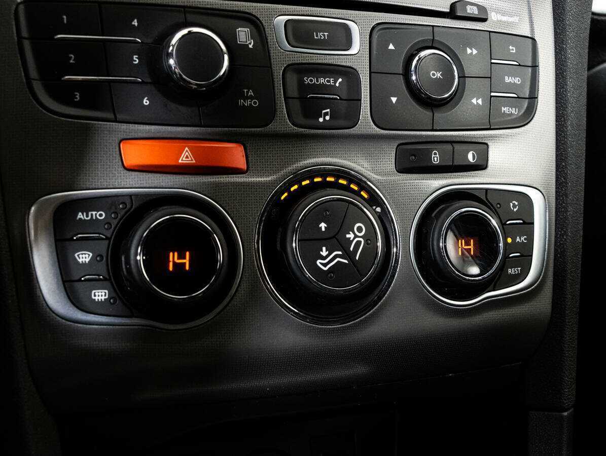 Ситроен Ц4 б/у, 2016, Автоматическая. Фото: #11