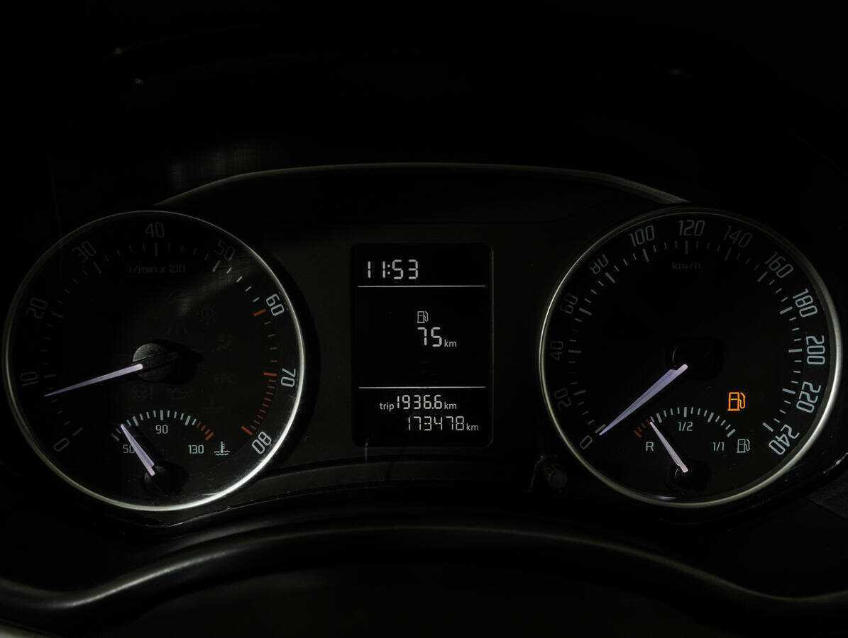 Шкода Октавия б/у, 2013, Механическая. Фото: #8