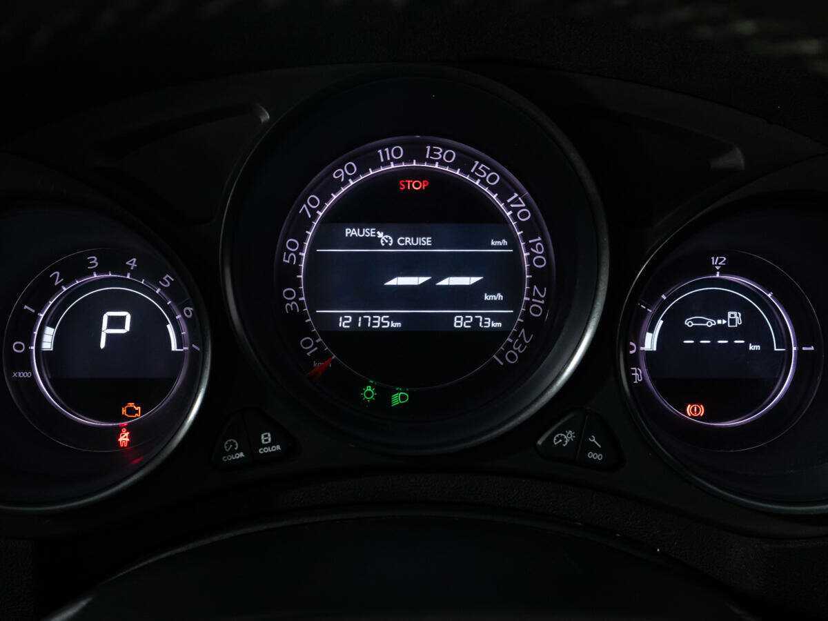 Ситроен Ц4 б/у, 2013, Автоматическая. Фото: #11