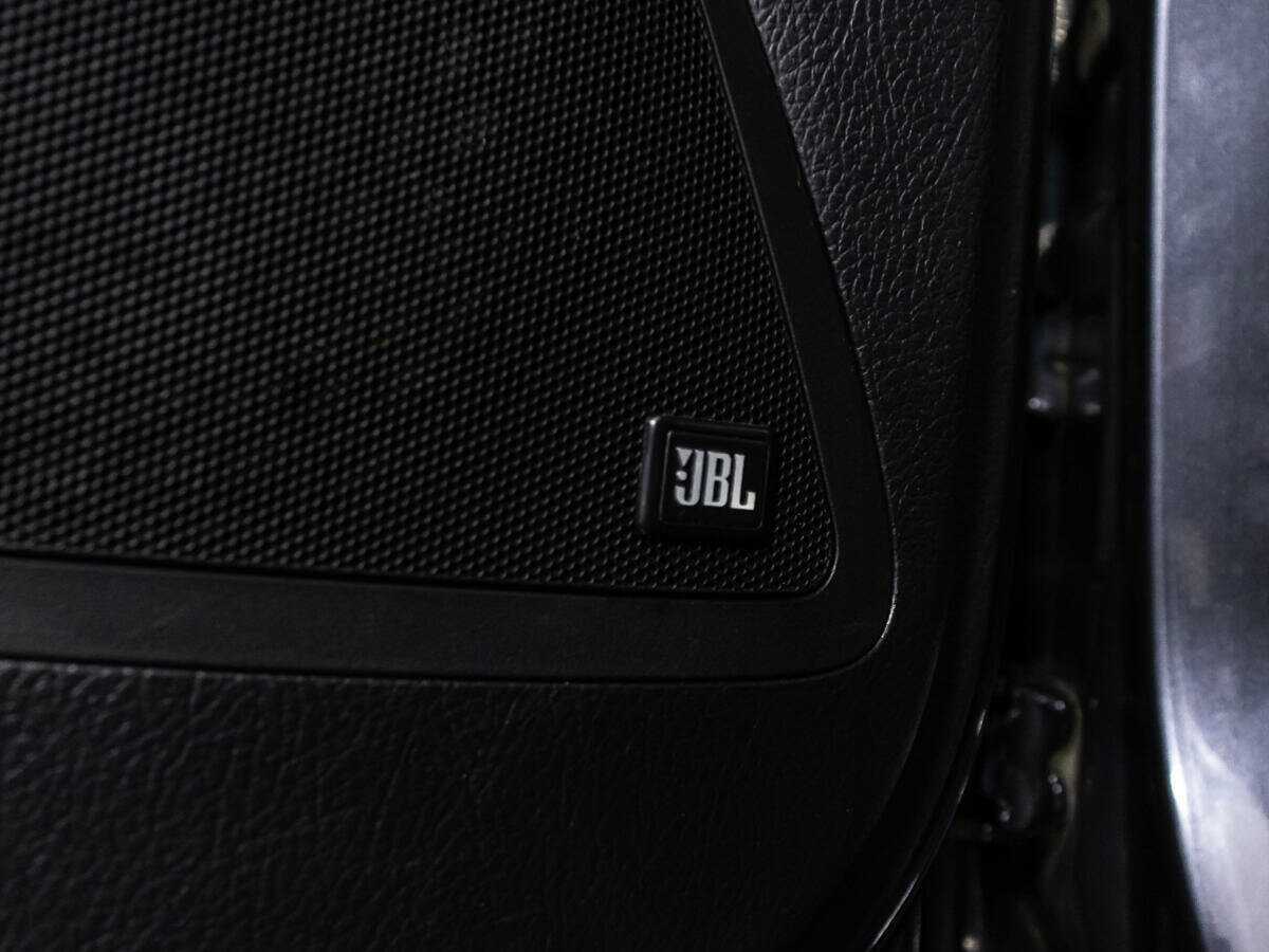 Kia Mohave б/у, 2018, Автоматическая. Фото: #17