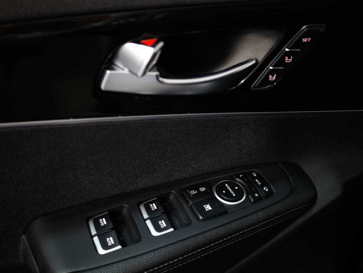 Kia Sorento б/у, 2018, Автоматическая. Фото: #13