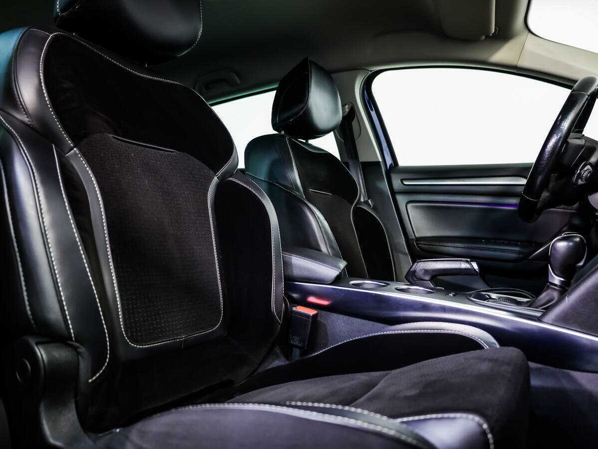 Renault Megane б/у, 2017, Роботизированная. Фото: #10