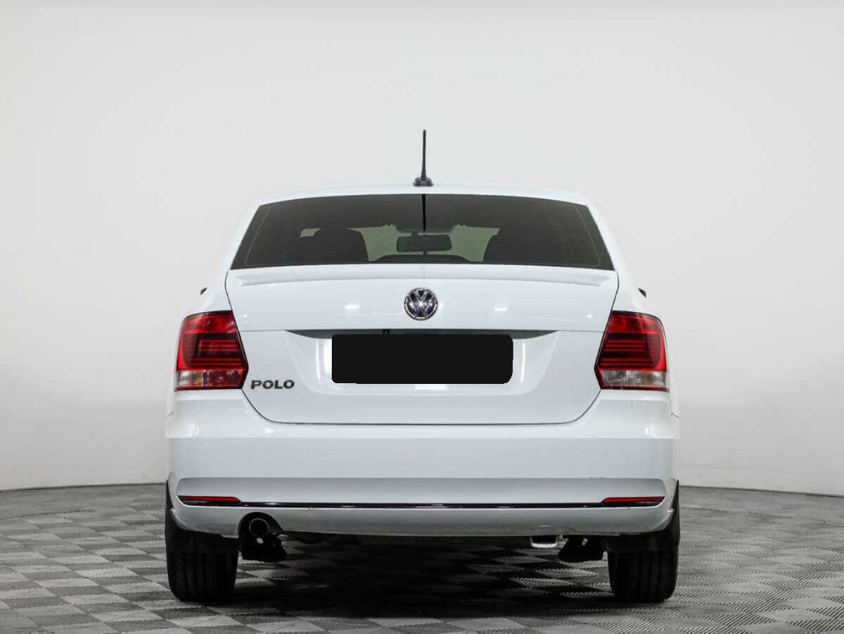 Volkswagen Polo б/у, 2017, Механическая. Фото: #4