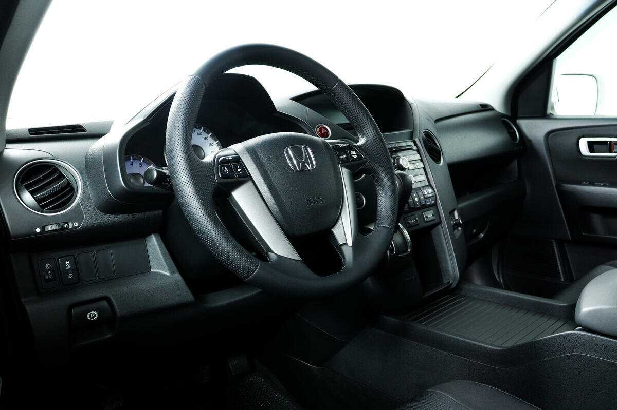 Honda Pilot б/у, 2013, Автоматическая. Фото: #12
