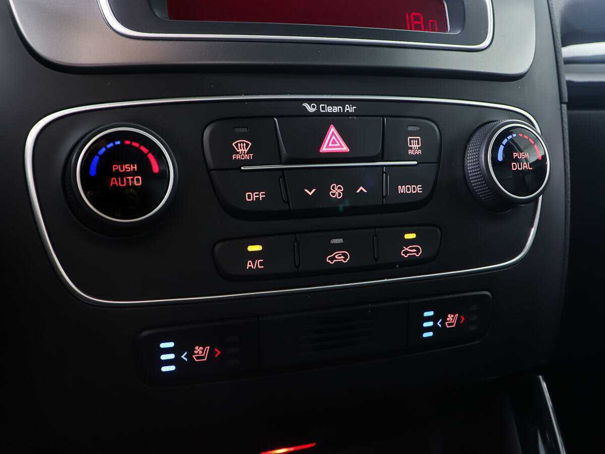 Kia Sorento б/у, 2019, Автоматическая. Фото: #16