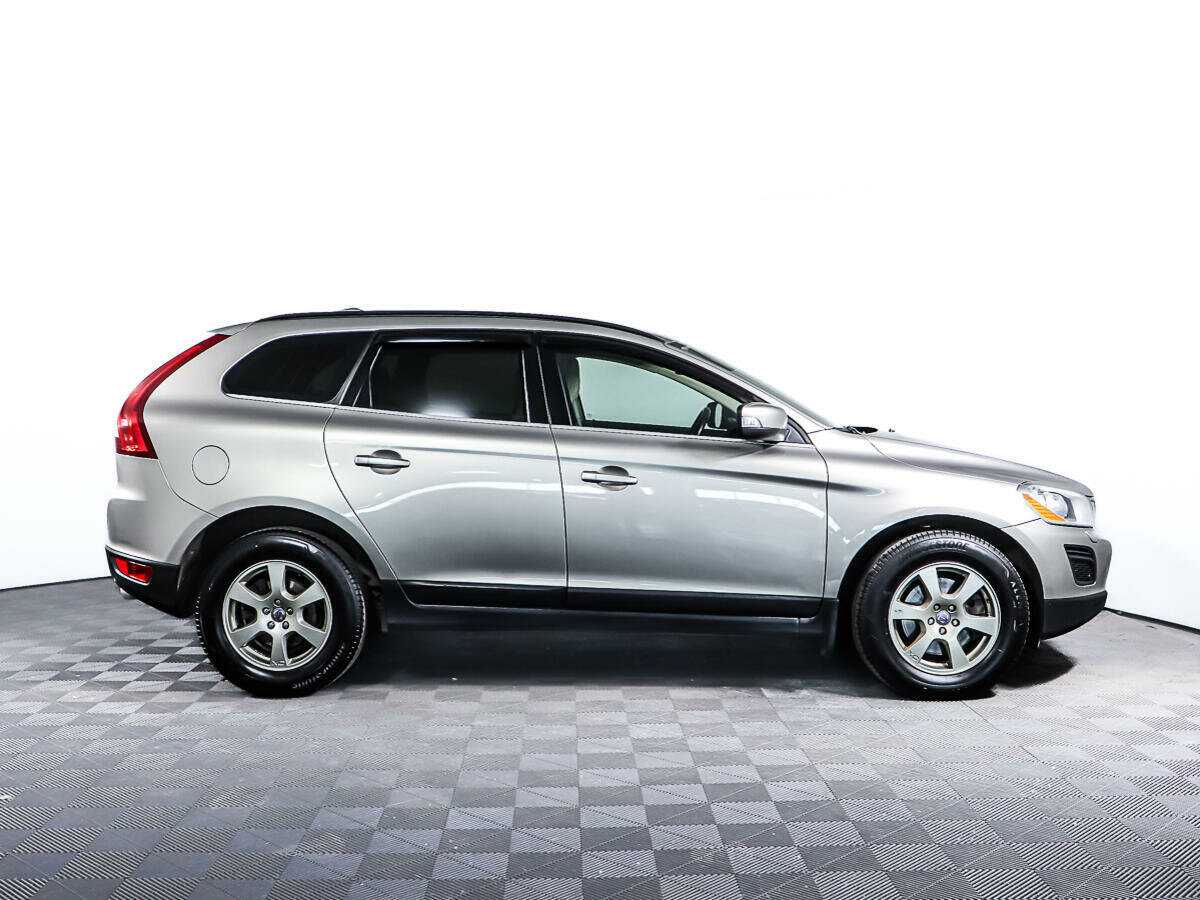 Volvo XC60 б/у, 2012, Автоматическая. Фото: #3