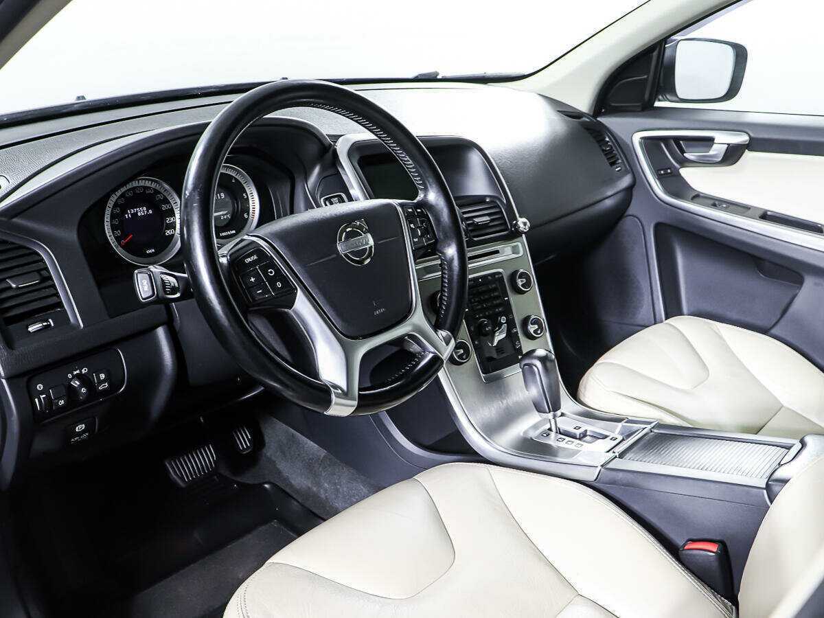 Volvo XC60 б/у, 2012, Автоматическая. Фото: #14
