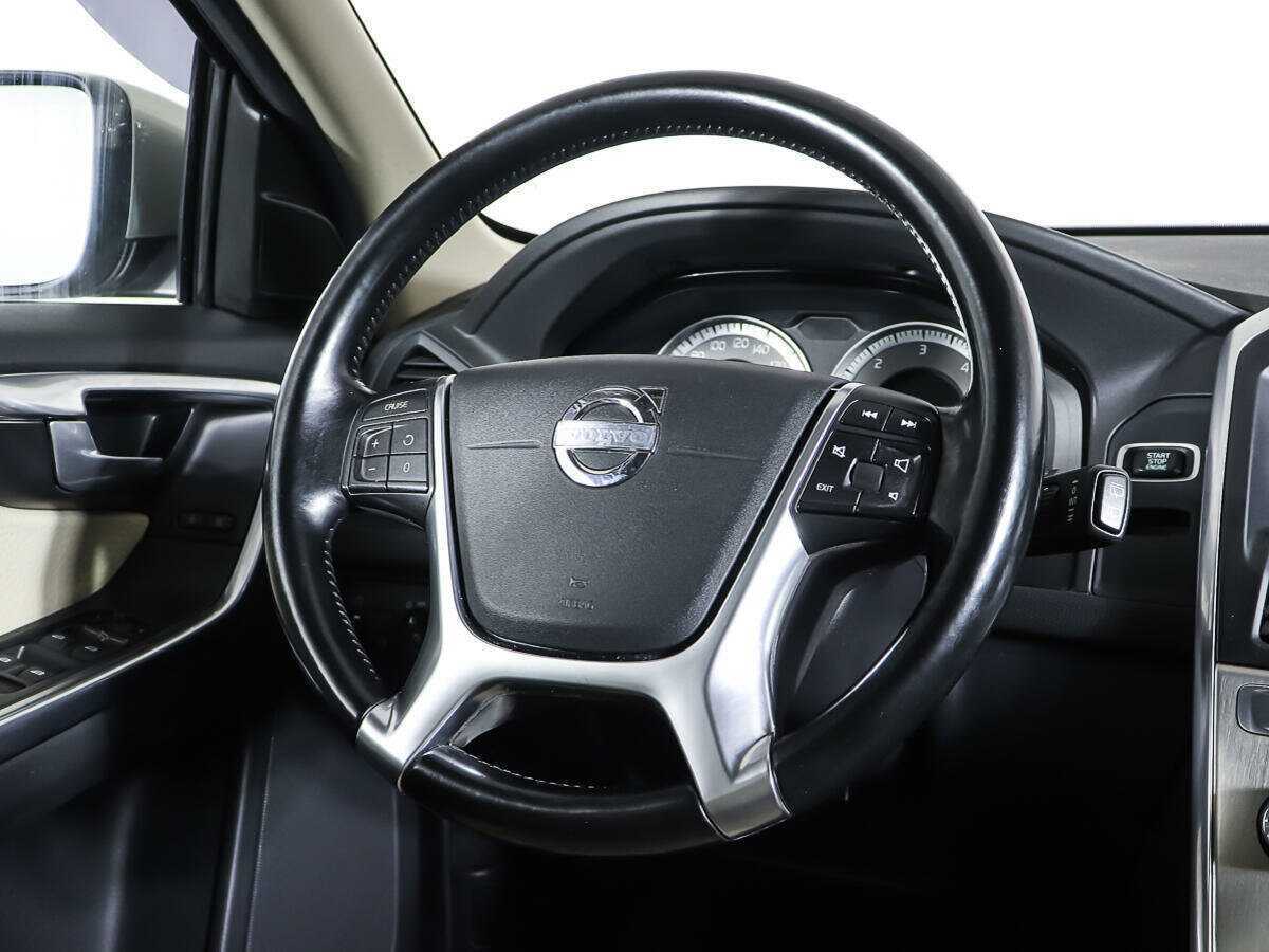 Volvo XC60 б/у, 2012, Автоматическая. Фото: #16