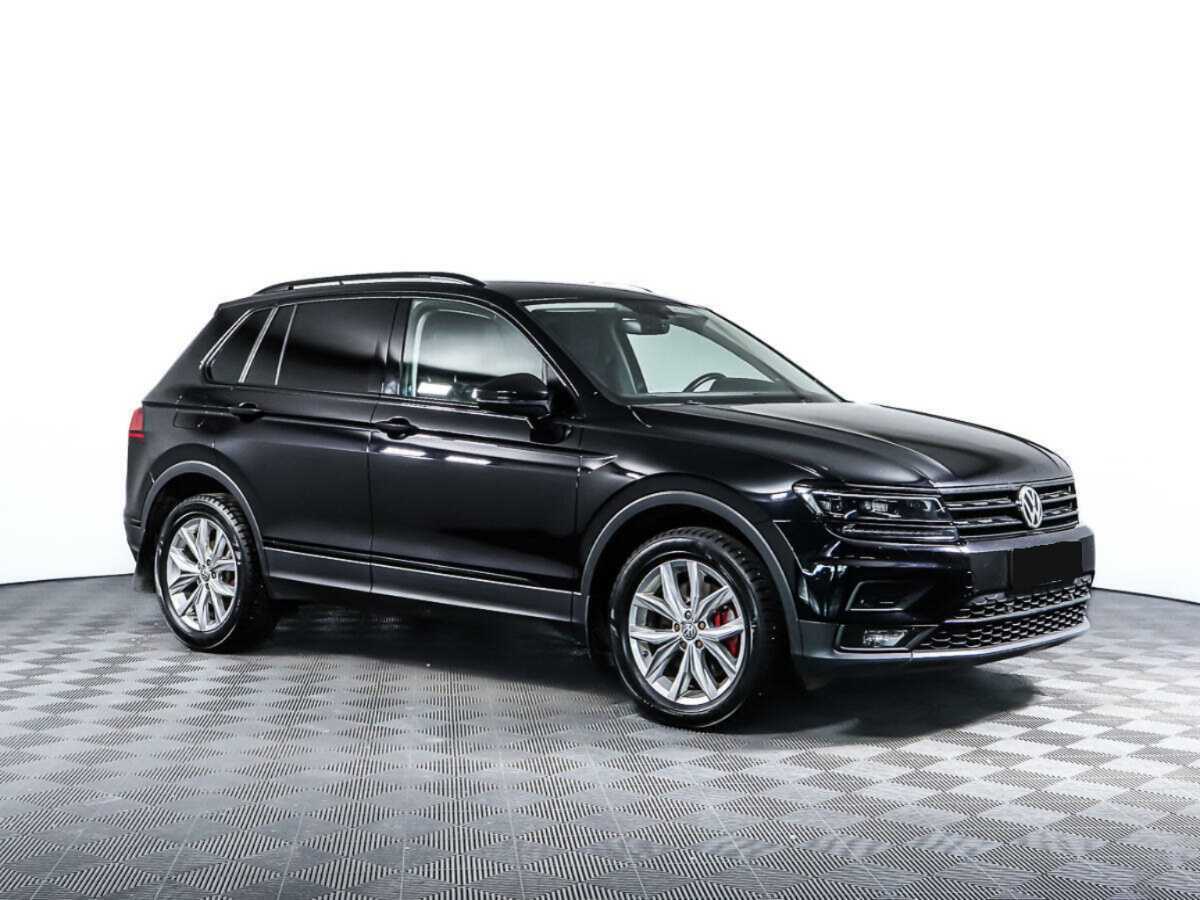 Volkswagen Tiguan б/у, 2018, Роботизированная. Фото: #2