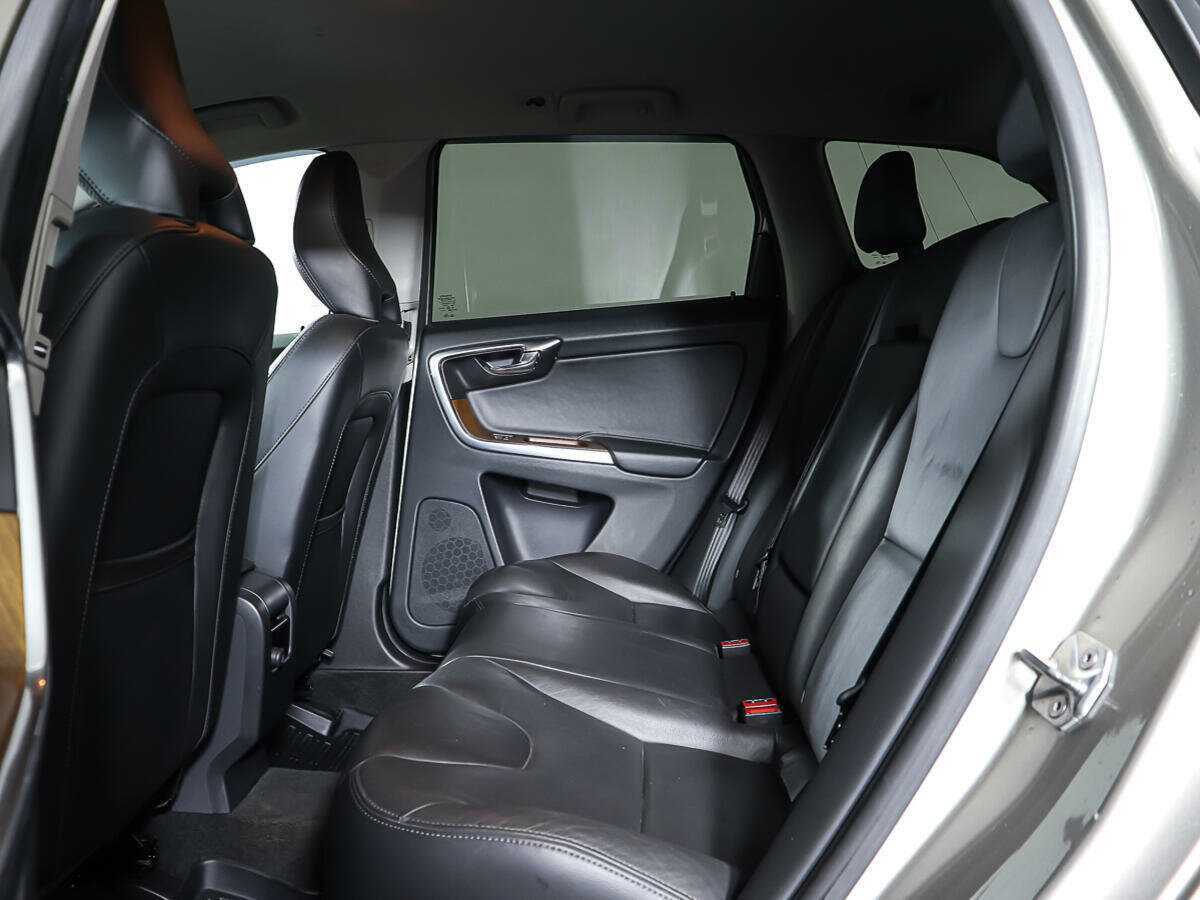 Volvo XC60 б/у, 2015, Автоматическая. Фото: #9