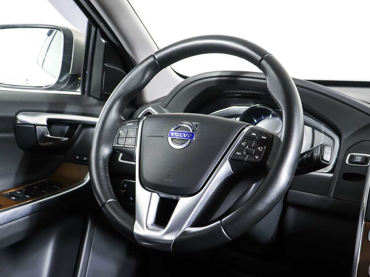 Volvo XC60 б/у, 2015, Автоматическая. Фото: #14
