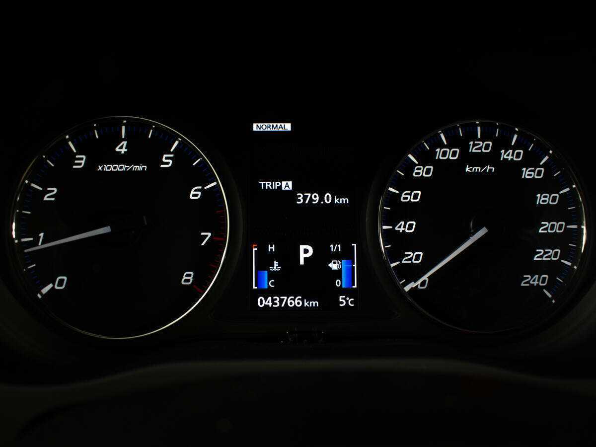 Mitsubishi Outlander б/у, 2021, Вариатор. Фото: #11