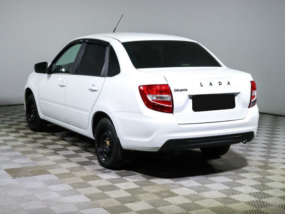 Лада (ВАЗ) Гранта б/у, 2023, Механическая. Фото: #5
