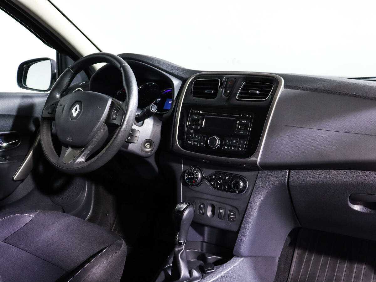 Рено Сандеро б/у, 2016, Автоматическая. Фото: #8