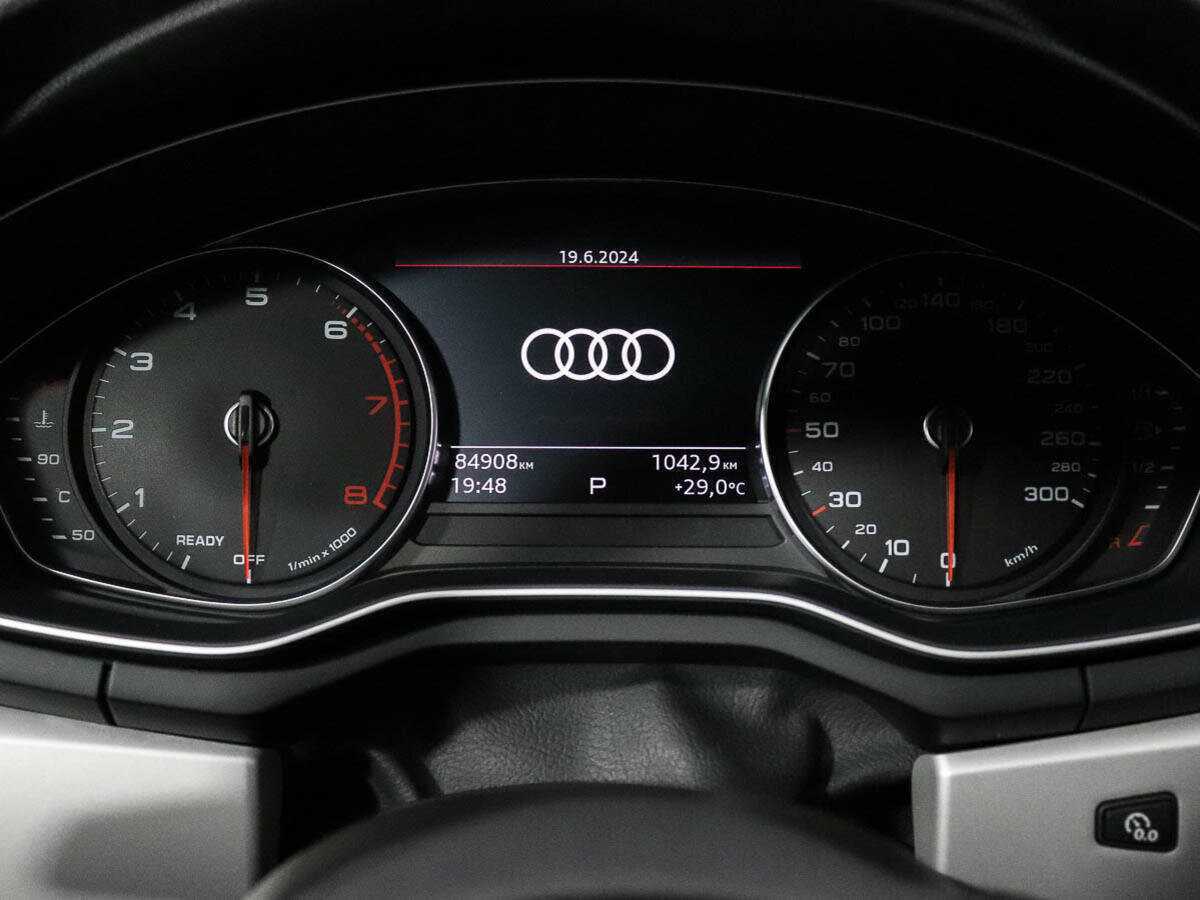 Audi A4 б/у, 2021, Роботизированная. Фото: #11