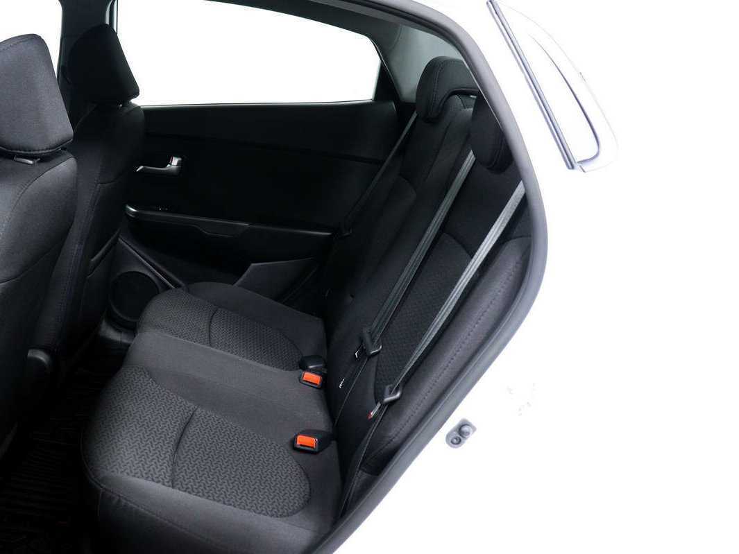 Киа Рио б/у, 2016, Механическая. Фото: #11