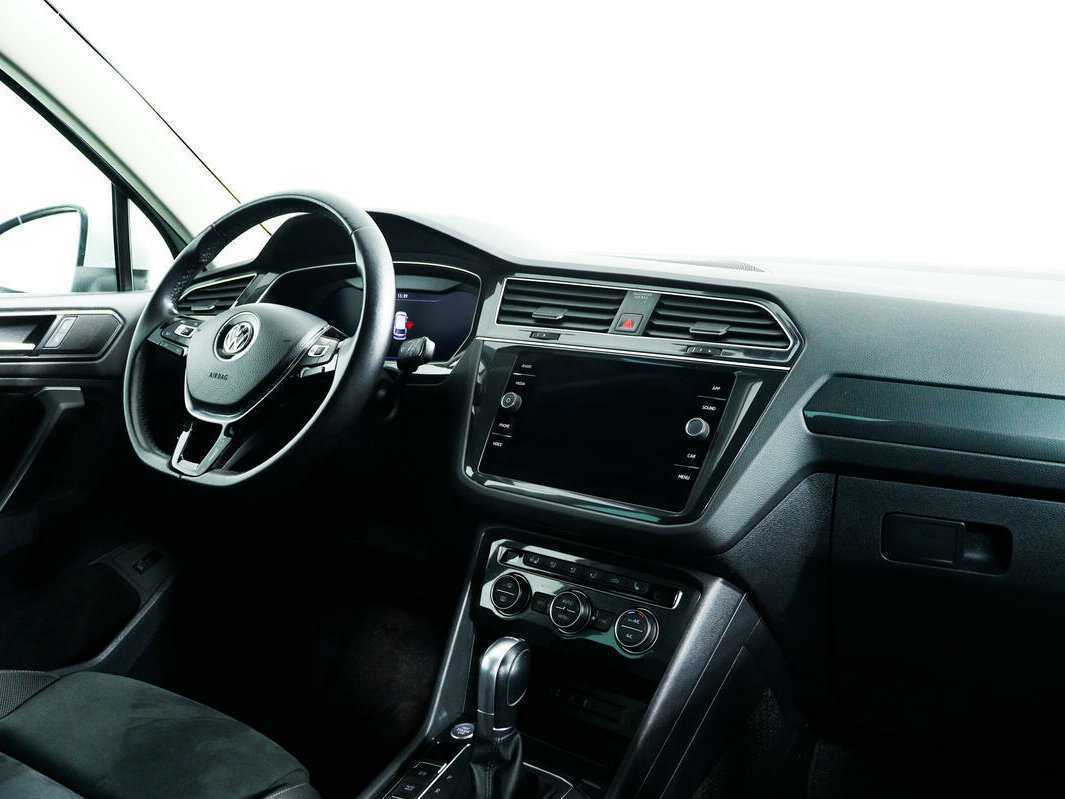 Фольксваген Тигуан б/у, 2017, Роботизированная. Фото: #8