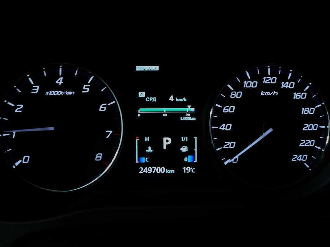 Mitsubishi Outlander б/у, 2013, Вариатор. Фото: #9