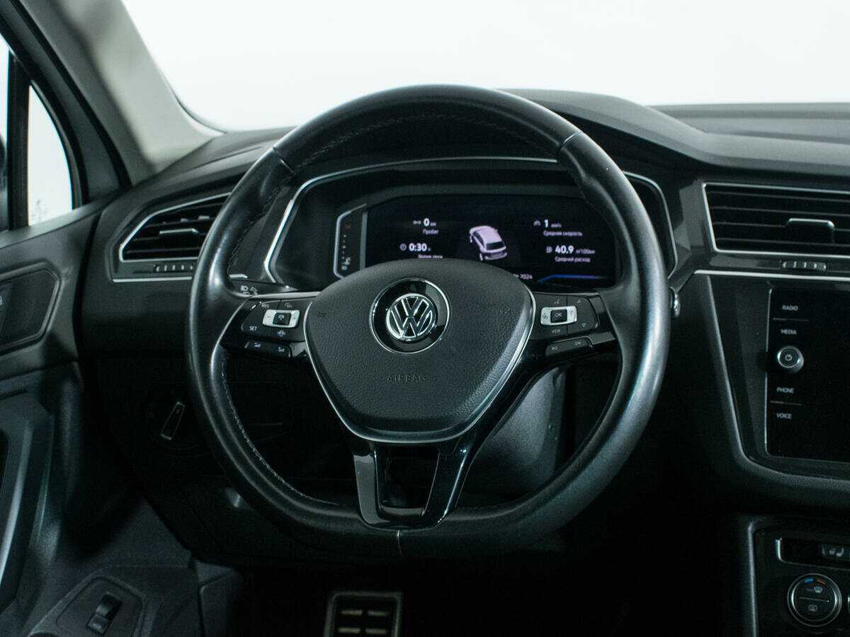 Volkswagen Tiguan б/у, 2020, Роботизированная. Фото: #13
