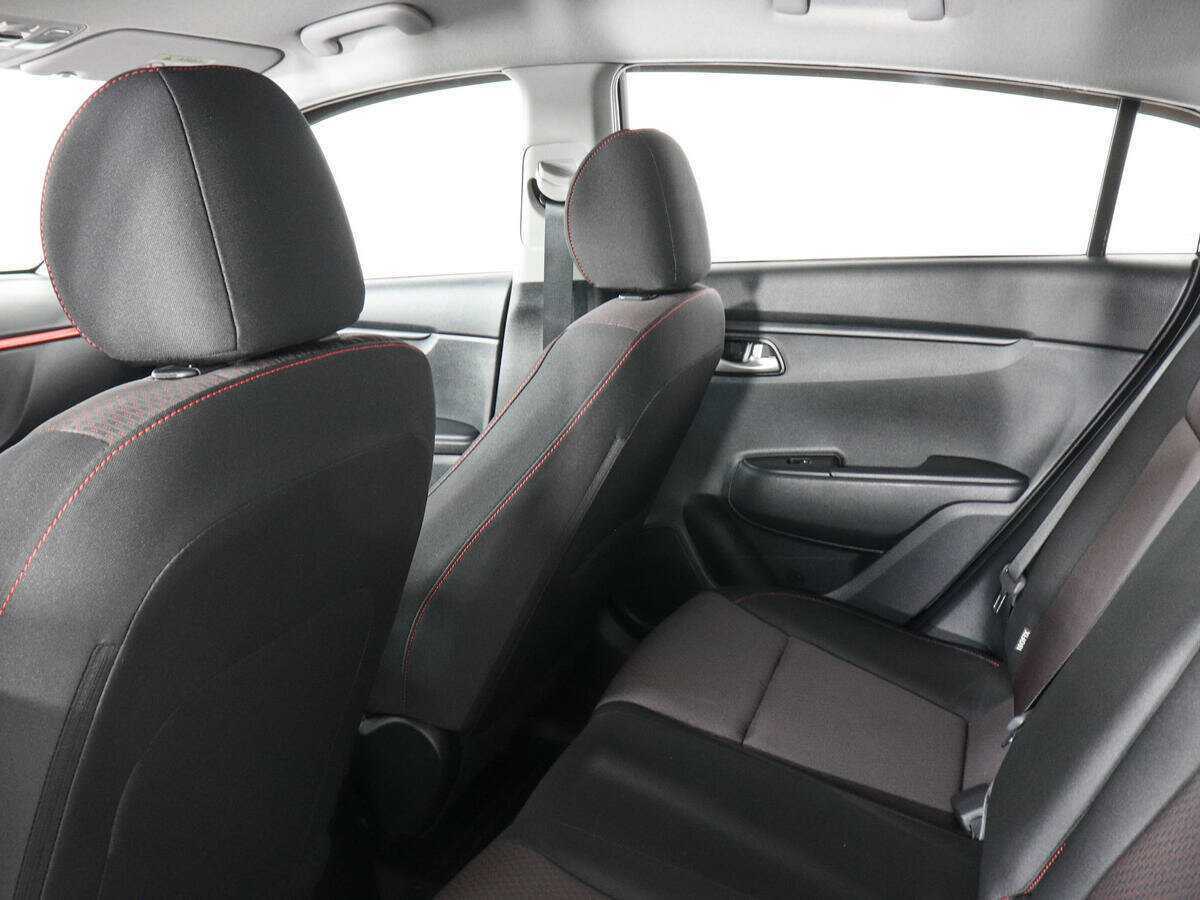 Kia Rio б/у, 2021, Автоматическая. Фото: #11