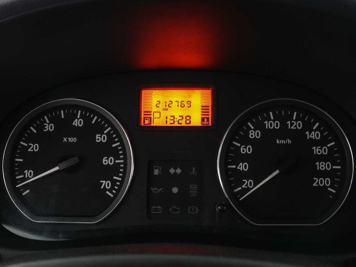 Nissan Almera б/у, 2014, Автоматическая. Фото: #10