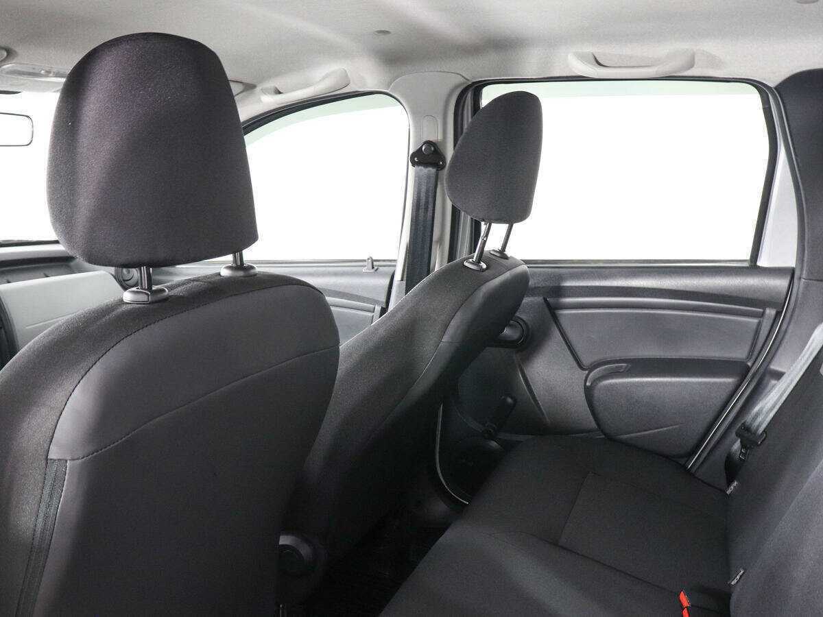 Renault Duster б/у, 2017, Механическая. Фото: #11