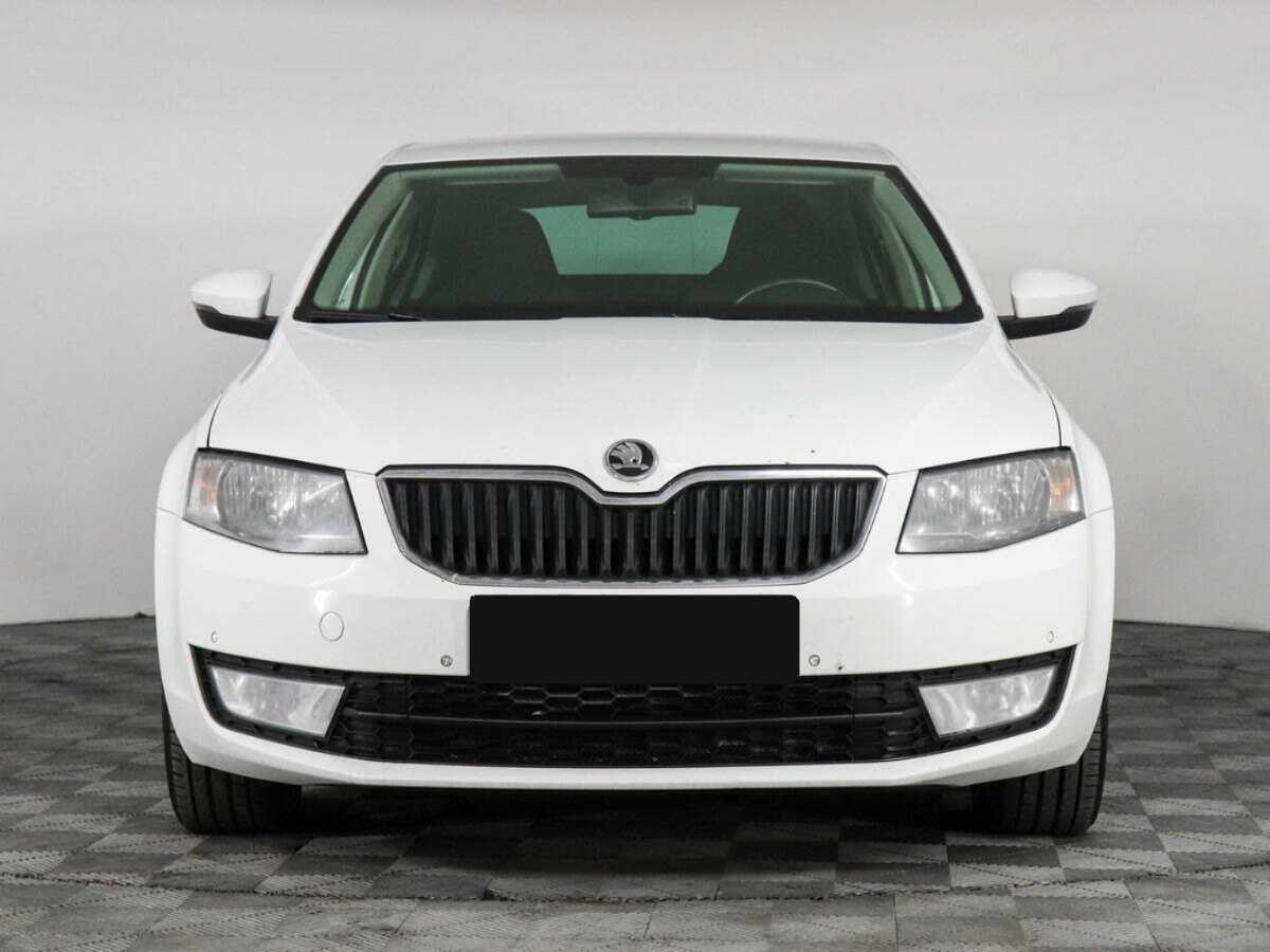 Skoda Octavia б/у, 2015, Механическая. Фото: #1