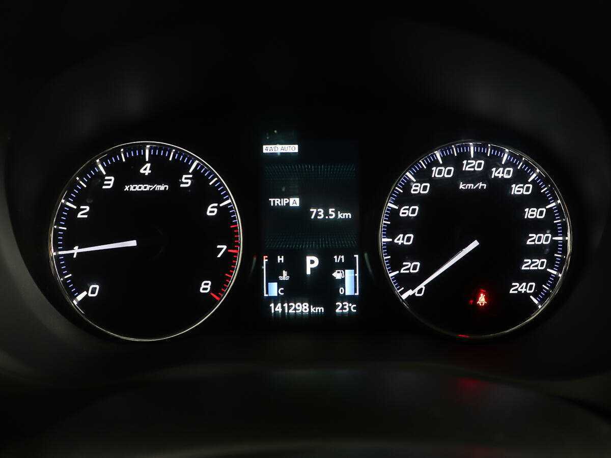 Mitsubishi Outlander б/у, 2015, Вариатор. Фото: #13