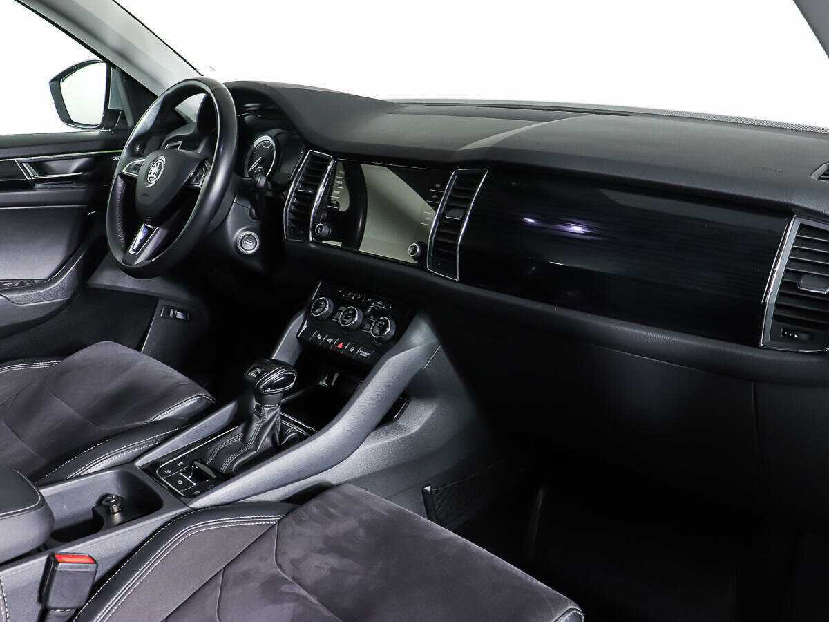 Skoda Kodiaq б/у, 2017, Роботизированная. Фото: #8