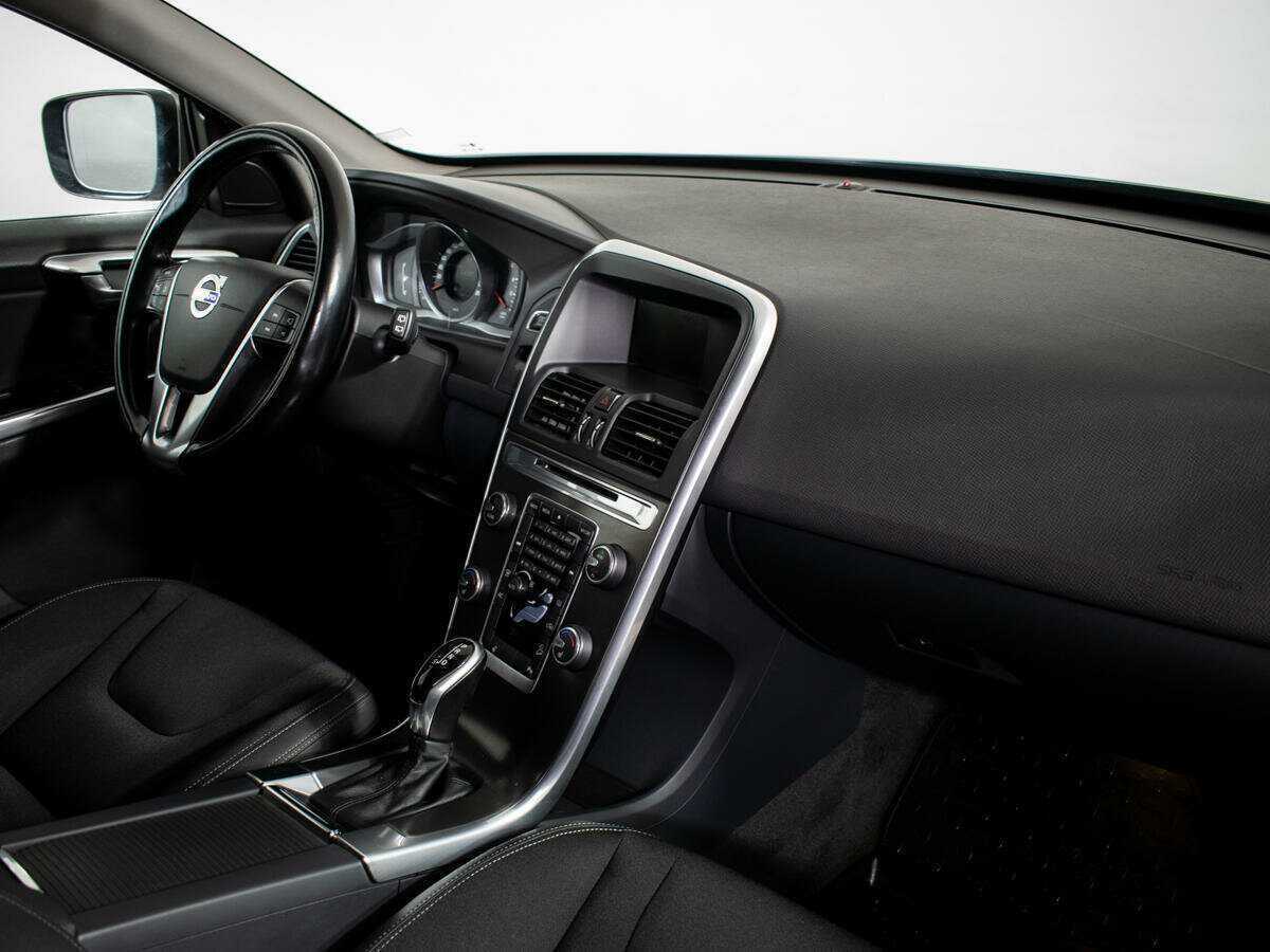 Volvo XC60 б/у, 2014, Автоматическая. Фото: #6