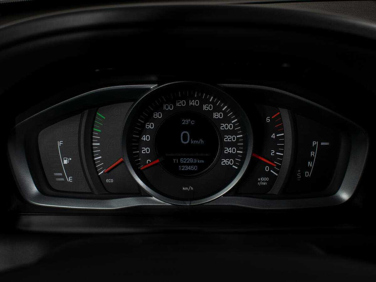 Volvo XC60 б/у, 2014, Автоматическая. Фото: #9