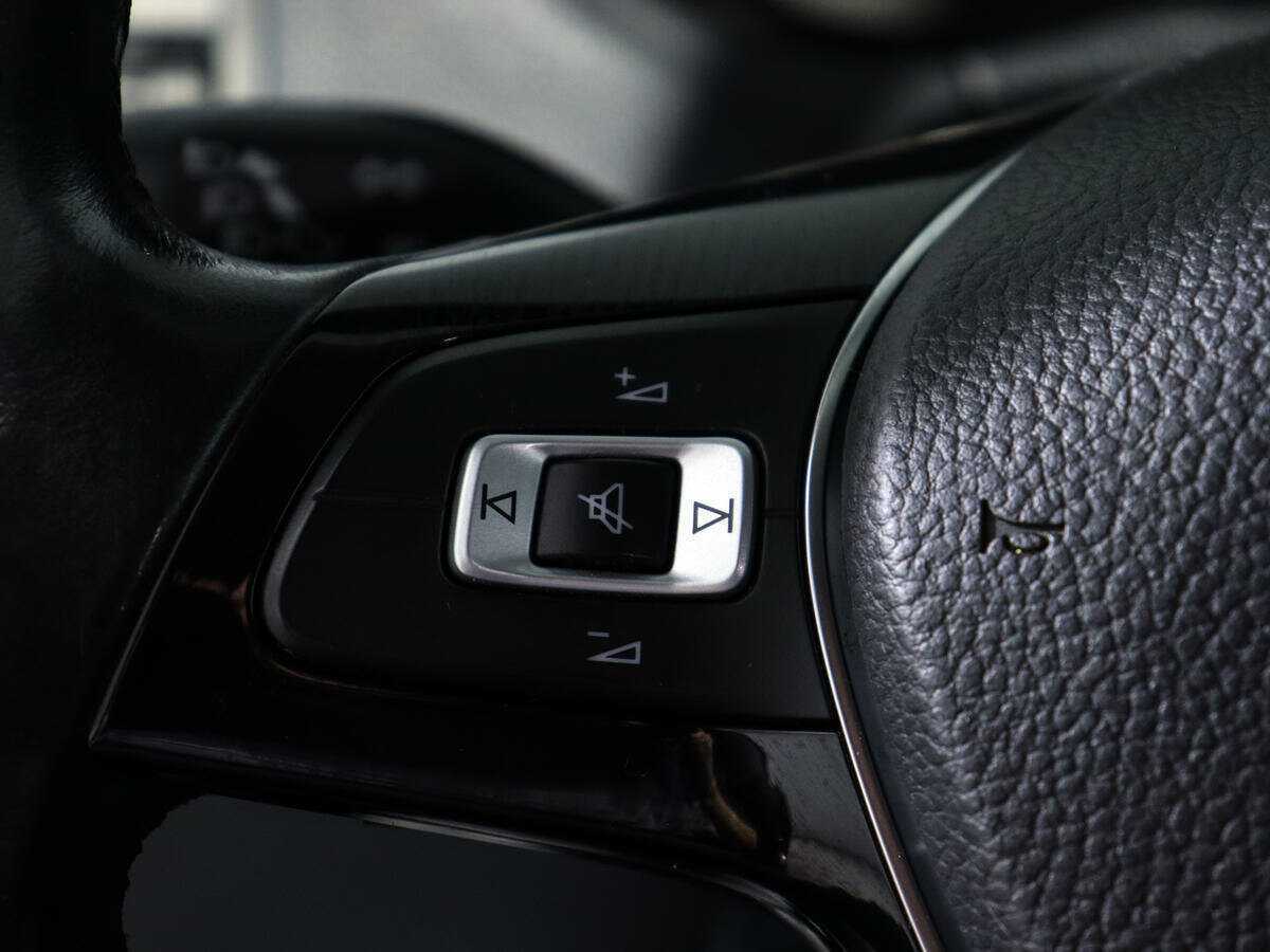 Фольксваген Поло б/у, 2017, Автоматическая. Фото: #17