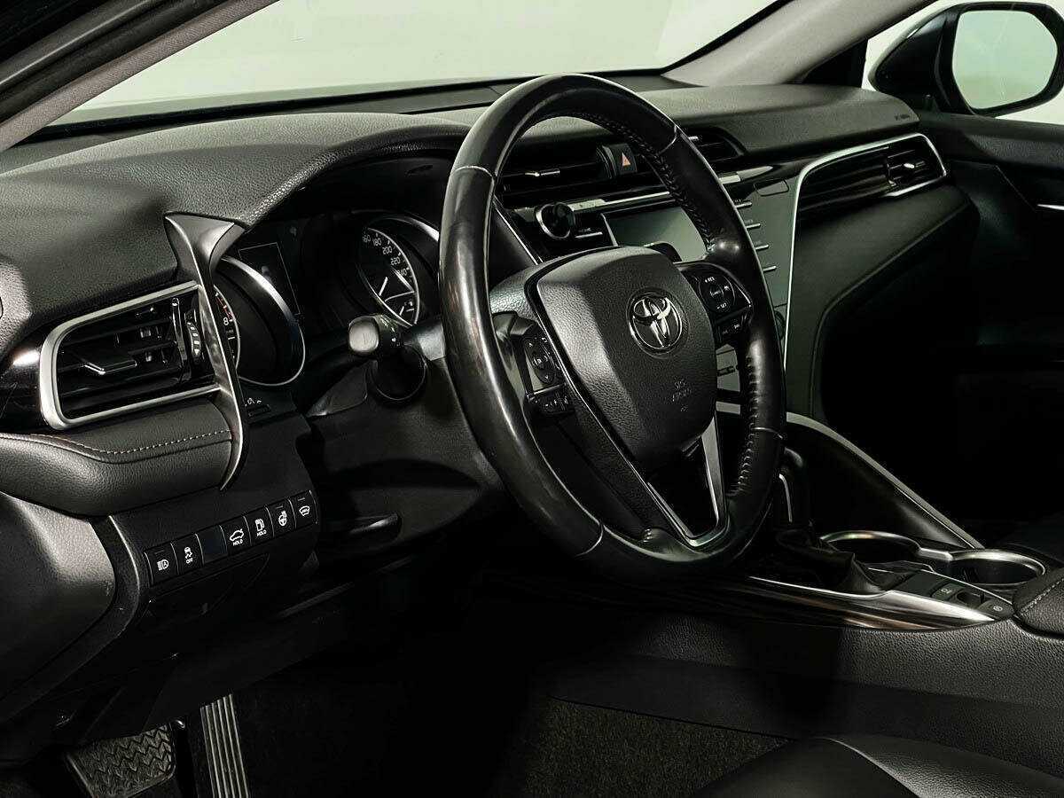 Toyota Camry б/у, 2020, Автоматическая. Фото: #9