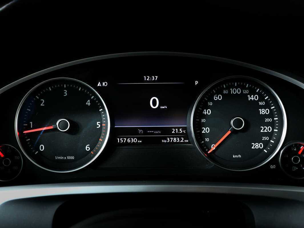 Фольксваген Туарег б/у, 2012, Автоматическая. Фото: #9