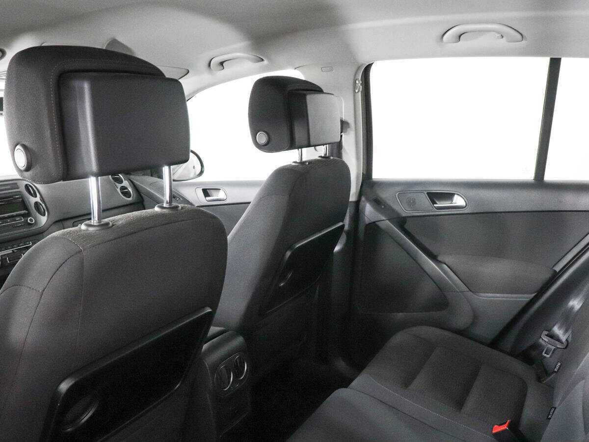 Volkswagen Tiguan б/у, 2015, Роботизированная. Фото: #11