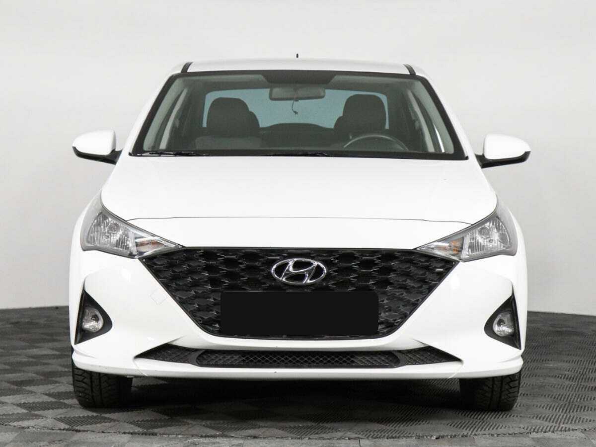 Hyundai Solaris б/у, 2021, Автоматическая. Фото: #1