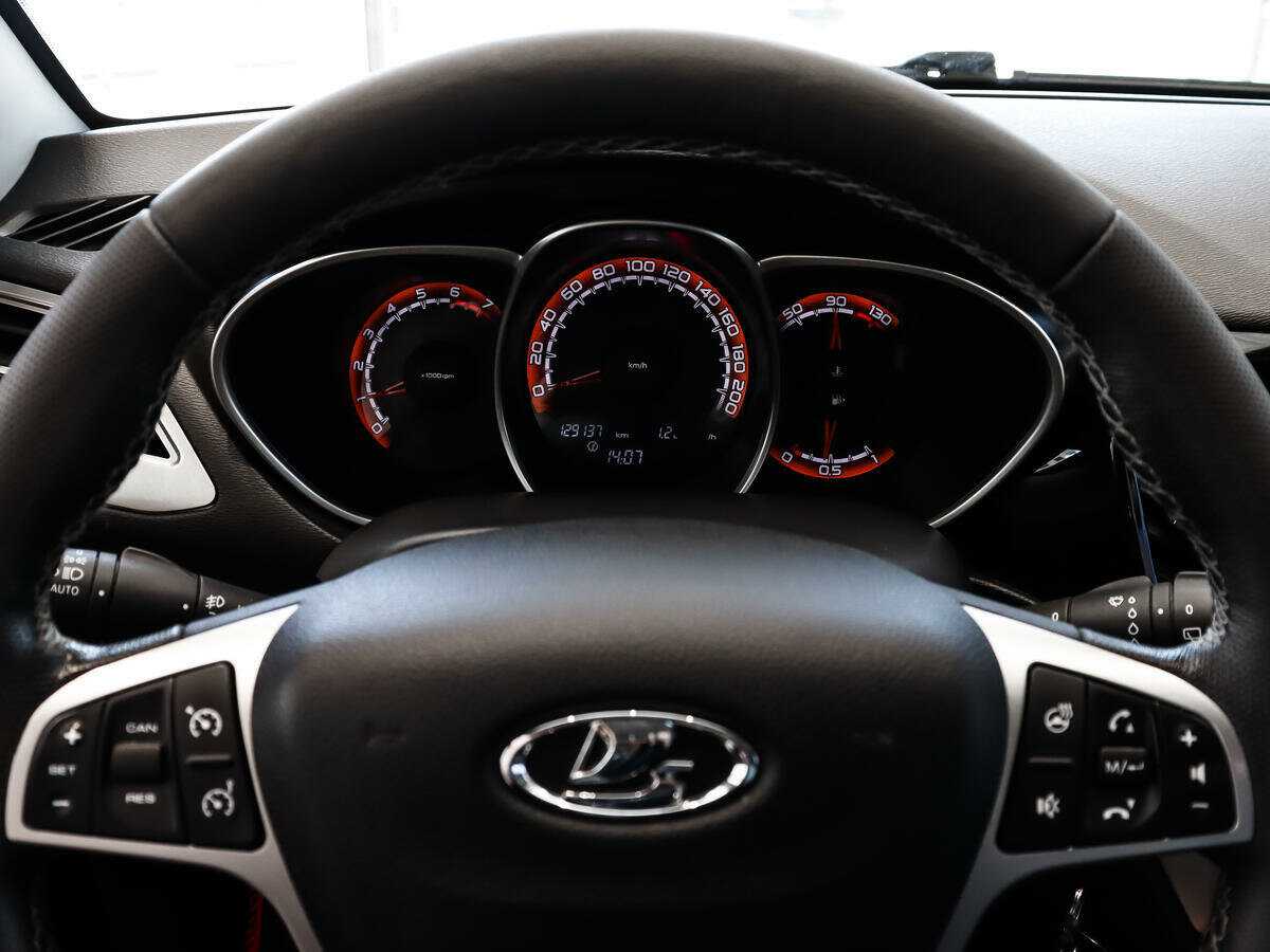 Lada (ВАЗ) Vesta б/у, 2019, Механическая. Фото: #13