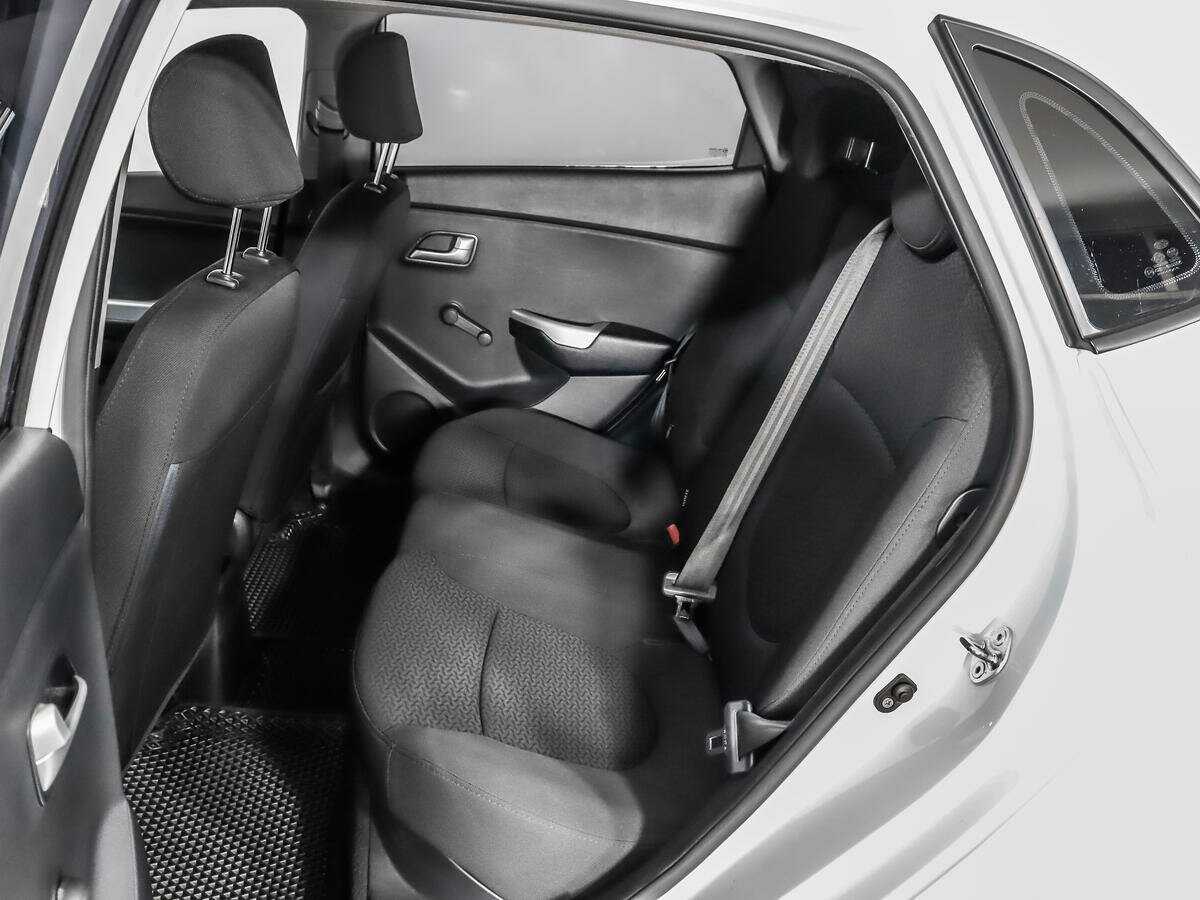 Kia Rio б/у, 2012, Автоматическая. Фото: #9