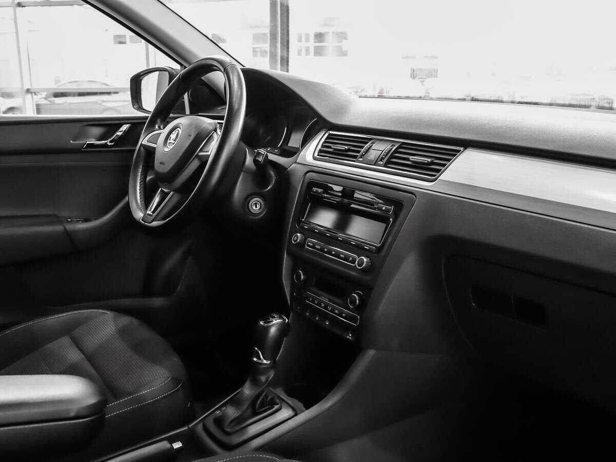 Skoda Rapid б/у, 2014, Роботизированная. Фото: #9