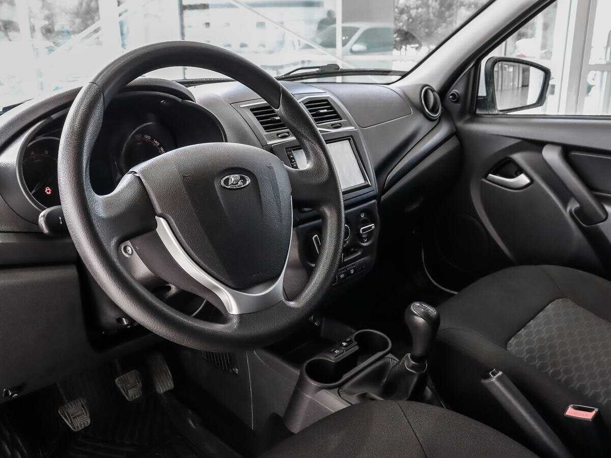 Lada (ВАЗ) Granta б/у, 2019, Механическая. Фото: #8