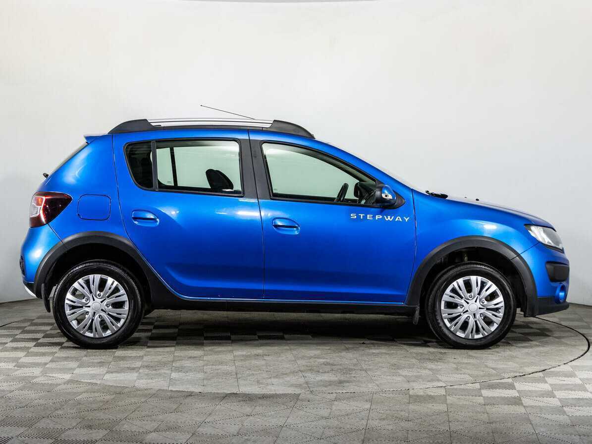 Renault Sandero б/у, 2017, Автоматическая. Фото: #3