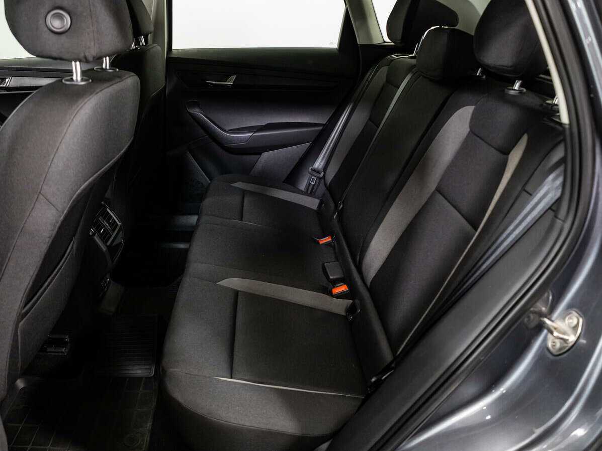 Skoda Karoq б/у, 2020, Автоматическая. Фото: #7