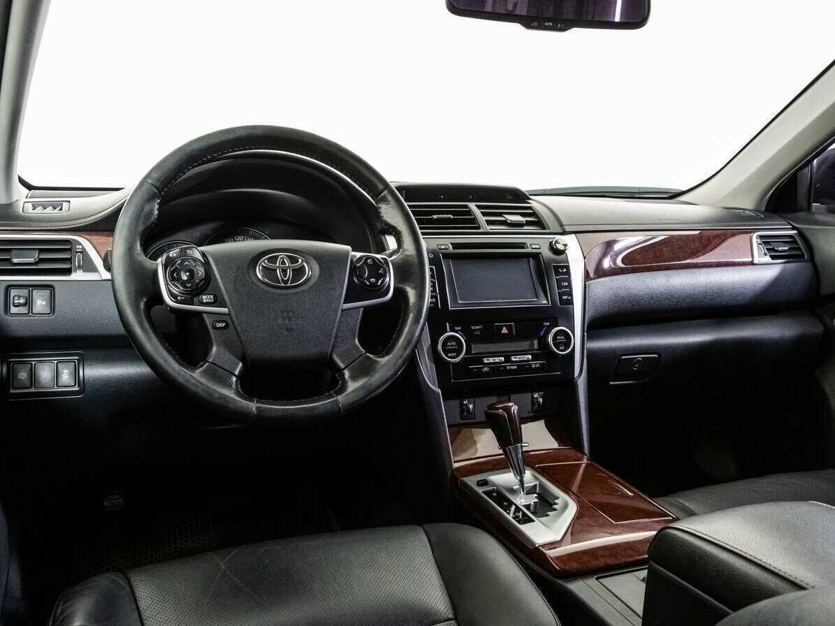 Тойота Камри б/у, 2014, Автоматическая. Фото: #8