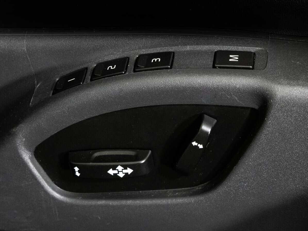 Volvo XC60 б/у, 2013, Автоматическая. Фото: #17