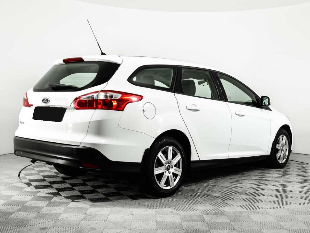 Форд Фокус б/у, 2015, Механическая. Фото: #4