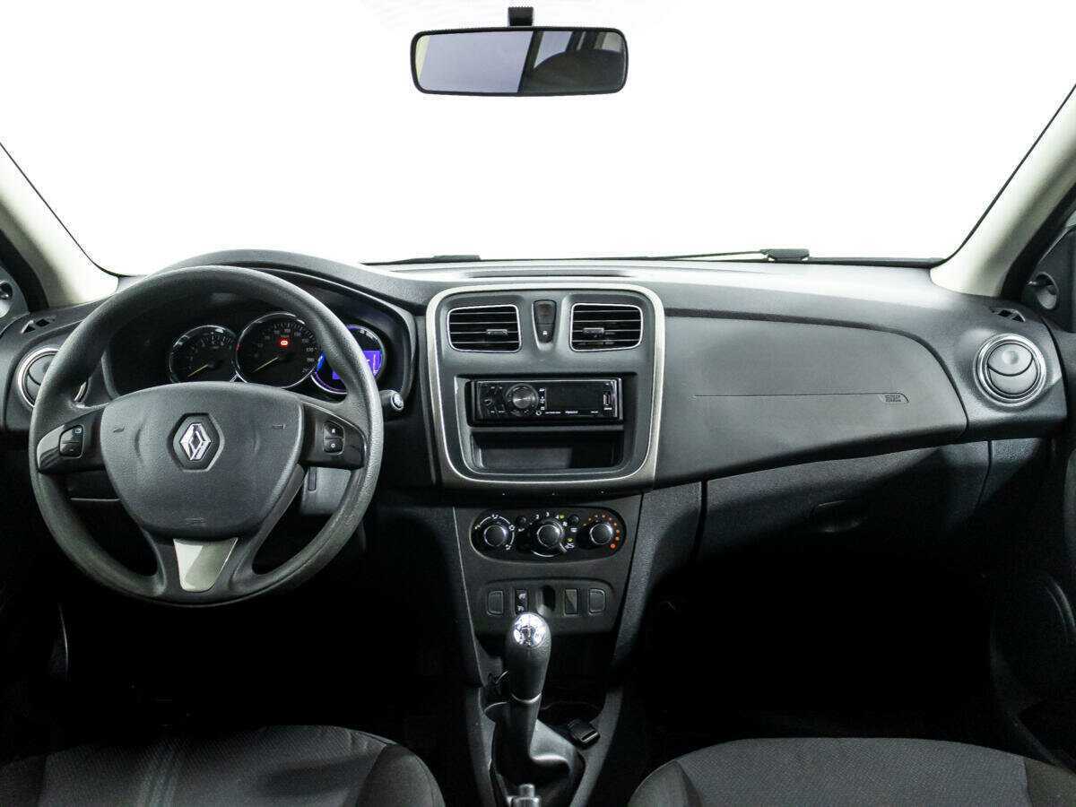 Рено Сандеро б/у, 2018, Механическая. Фото: #11